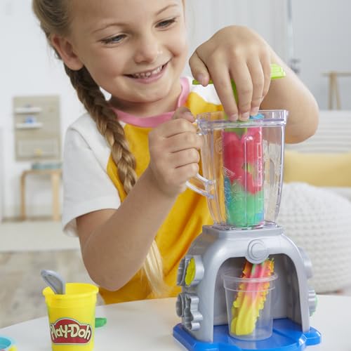 Play-Doh Swirlin' Smoothies Toy Blender Playset, Play Kitchen Appliances, Kids Arts and Crafts Toys for 3 Year Old Girls and Boys and Up