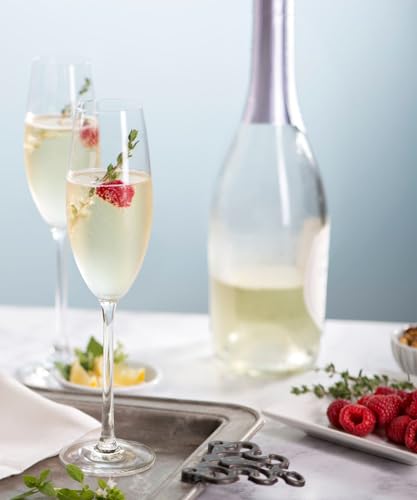 AOOE Champagne Flutes Glass Set of 4 -Hand Blown Champagne Glasses-Lead-Free Premium Crystal - Gift for Wedding, Anniversary, Christmas, Brithday-6.5oz, Clear
