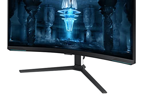 SAMSUNG 32" 4K Curved Gaming Monitor
