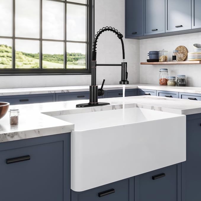 HGN Pull Down Kitchen Faucet with Sprayer