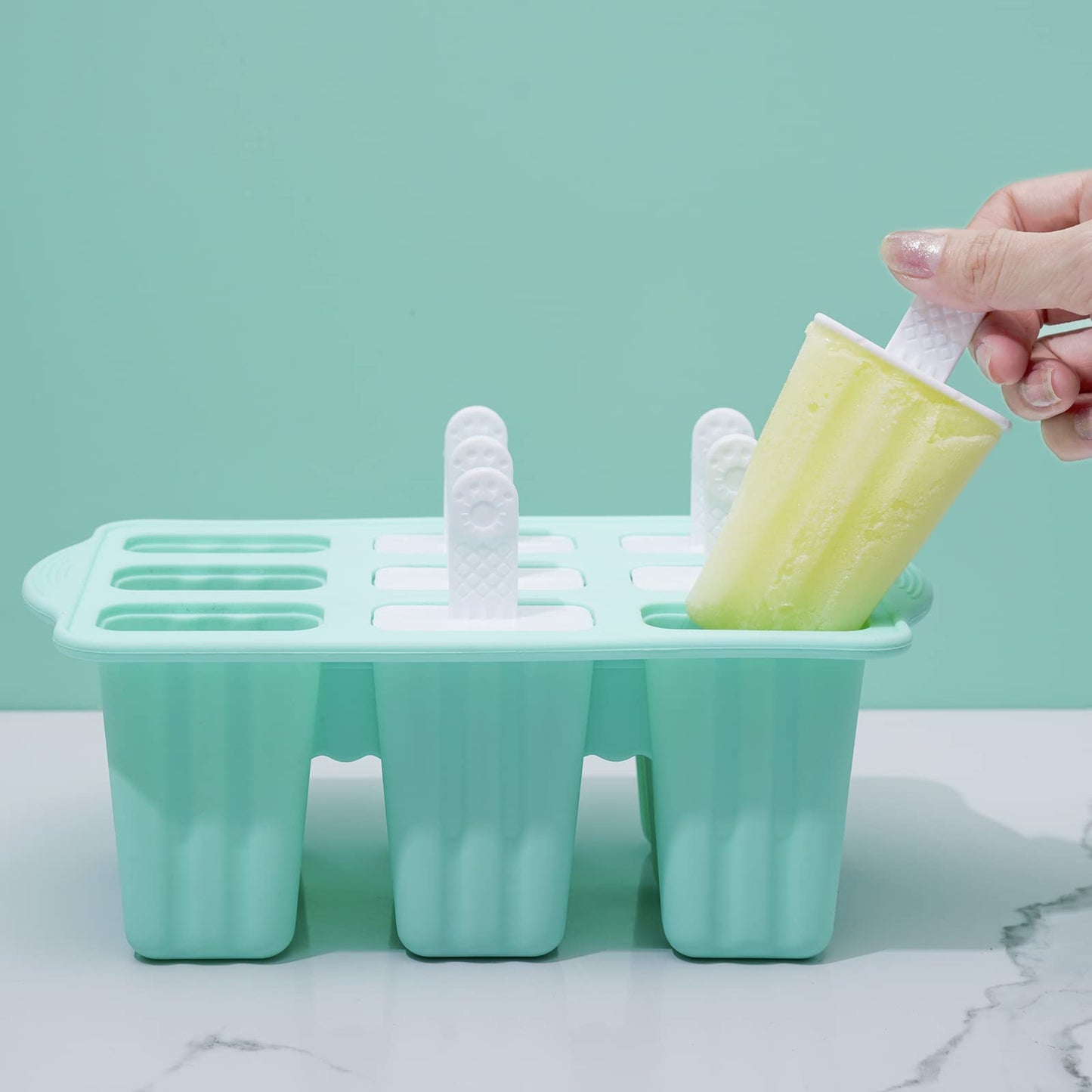 Popsicle Molds, 9 Pieces Silicone Ice Pop Molds Popsicle Mold Silicone BPA Free Reusable Sticks Easy Release Ice Pop Make (Green, 9 CavitIES)