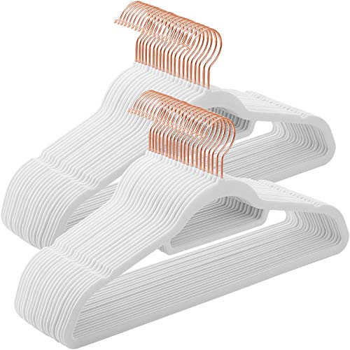 50 Pack Velvet Non-Slip Space-Saving Clothes Hangers