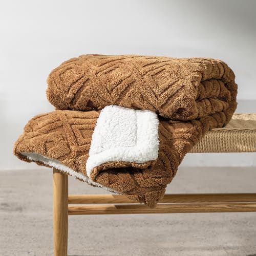 50 x 60 Jacquard Sherpa Fleece Throw Blanket Reversible