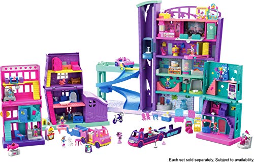 Polly Pocket Playset with 3 Micro Dolls, 1 Toy Car, Food and Shopping Accessories, Pollyville Mega Mall Toy
