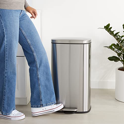 Amazon Basics Smudge Resistant Rectangular Trash Can With Soft-Close Foot Pedal, Brushed Stainless Steel, 30 litre/7.9 Gallon, Satin Nickel Finish, 13.8"L x 11.8"W x 25"H