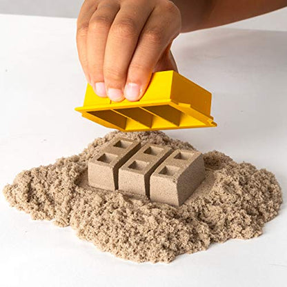 Kinetic Sand, Dig & Demolish Playset with 1lb and Toy Truck, Play Sand Sensory Toys for Kids Ages 3 and up