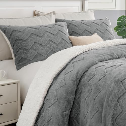 Sherpa Queen Comforter Set
