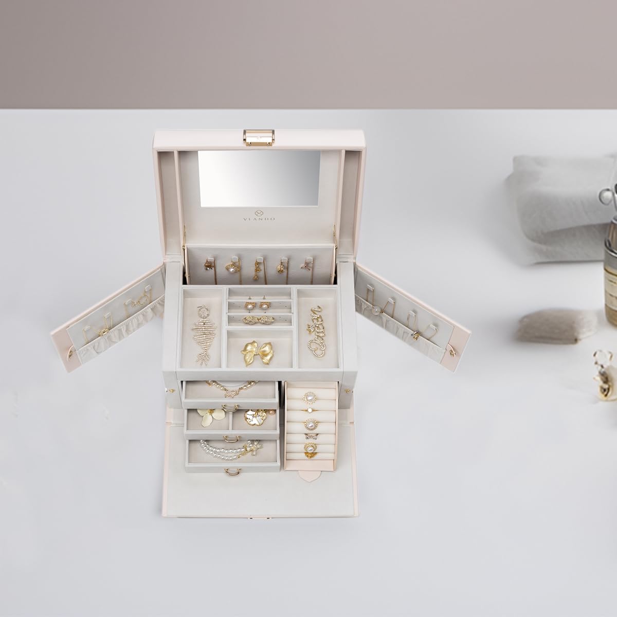 Vlando Pink Leather Jewelry Box Organizer