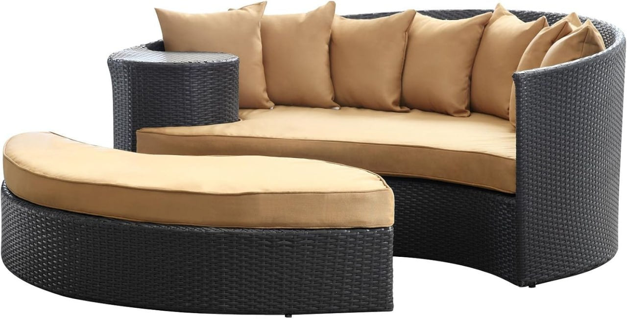 Round Wicker Outdoor Patio Sectional Daybed