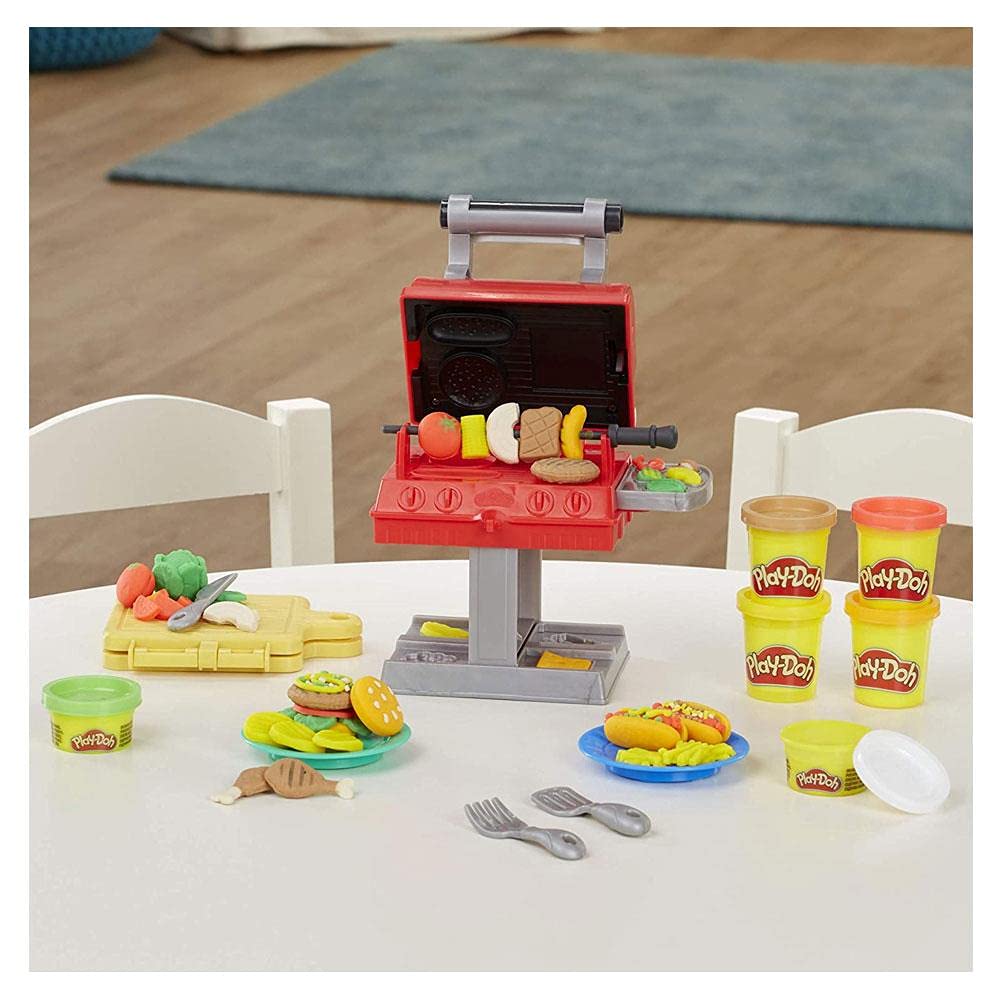 Play-Doh Kitchen Creations Grill 'n Stamp Playset, 6 Colors & 7 Barbecue Toy Accessories, for Boys & Girls, Play Food Set, Preschool Toys, Ages 3+