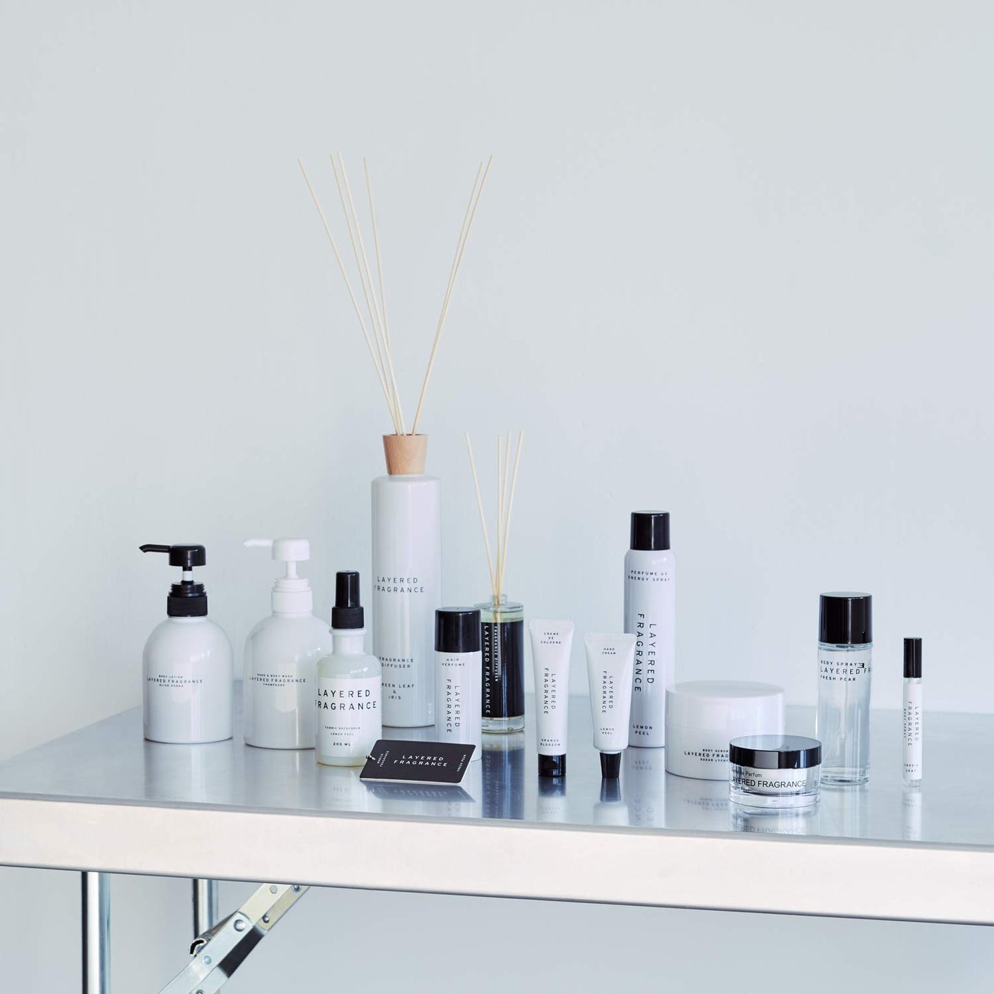 Layered Fragrance Reed Diffuser Set as Home Fragrance Diffusers Made in Japan Layered Fragrance Reed Diffuser Set as Home Fragrance Diffusers Made in Japan 3.4 Fl Oz (Champagne)