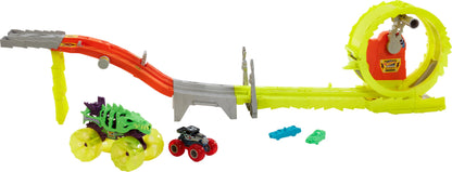 Hot Wheels Monster Trucks Track Set with 2 Trucks