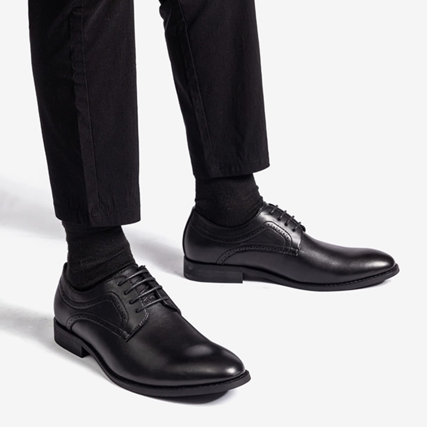 AMAPO Classic Men’s Oxford Dress Shoes
