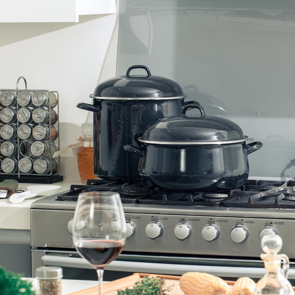 9.5 Qt Granite Ware Dutch Oven with Lid