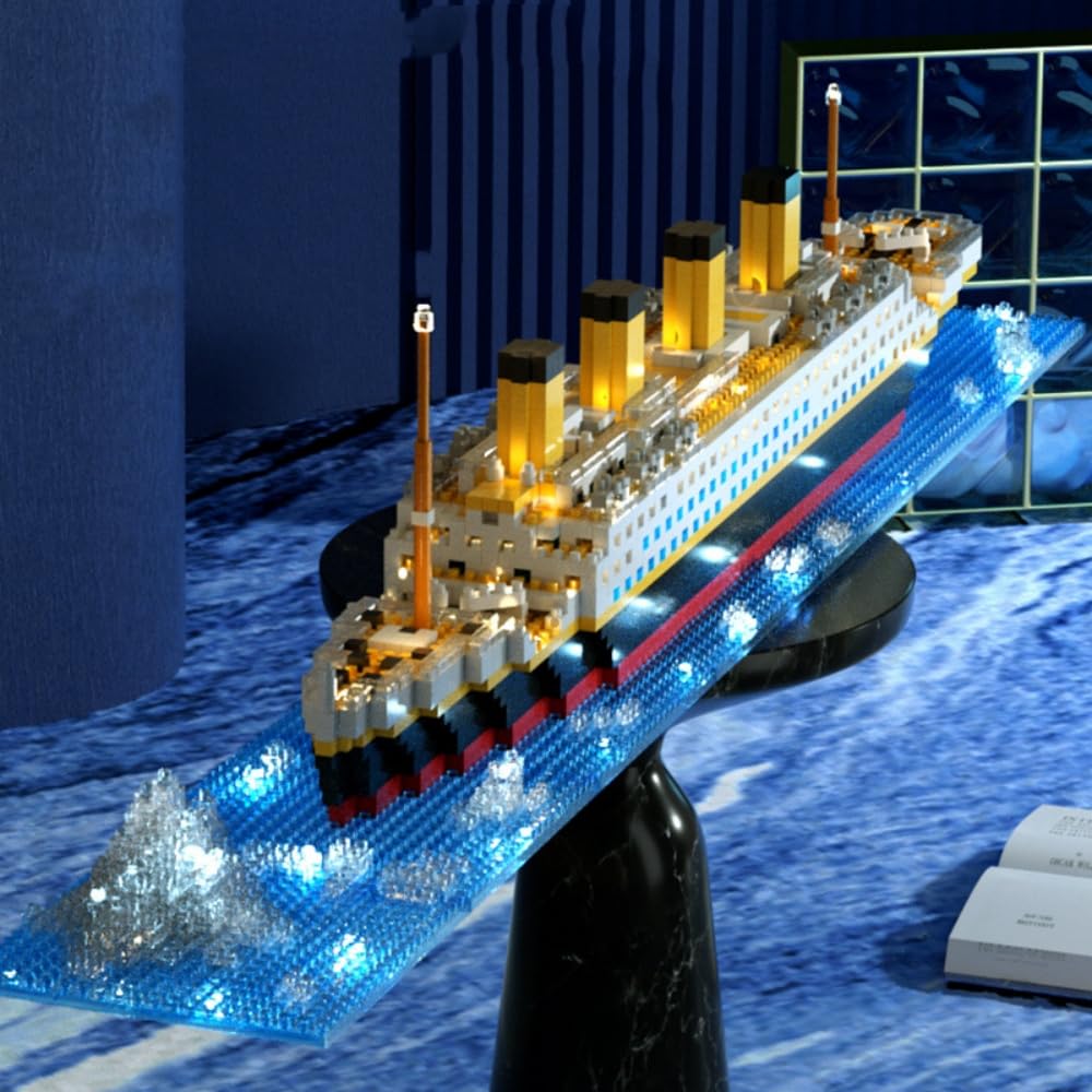 Titanic 3D Model Building Blocks Set, 1860 pcs