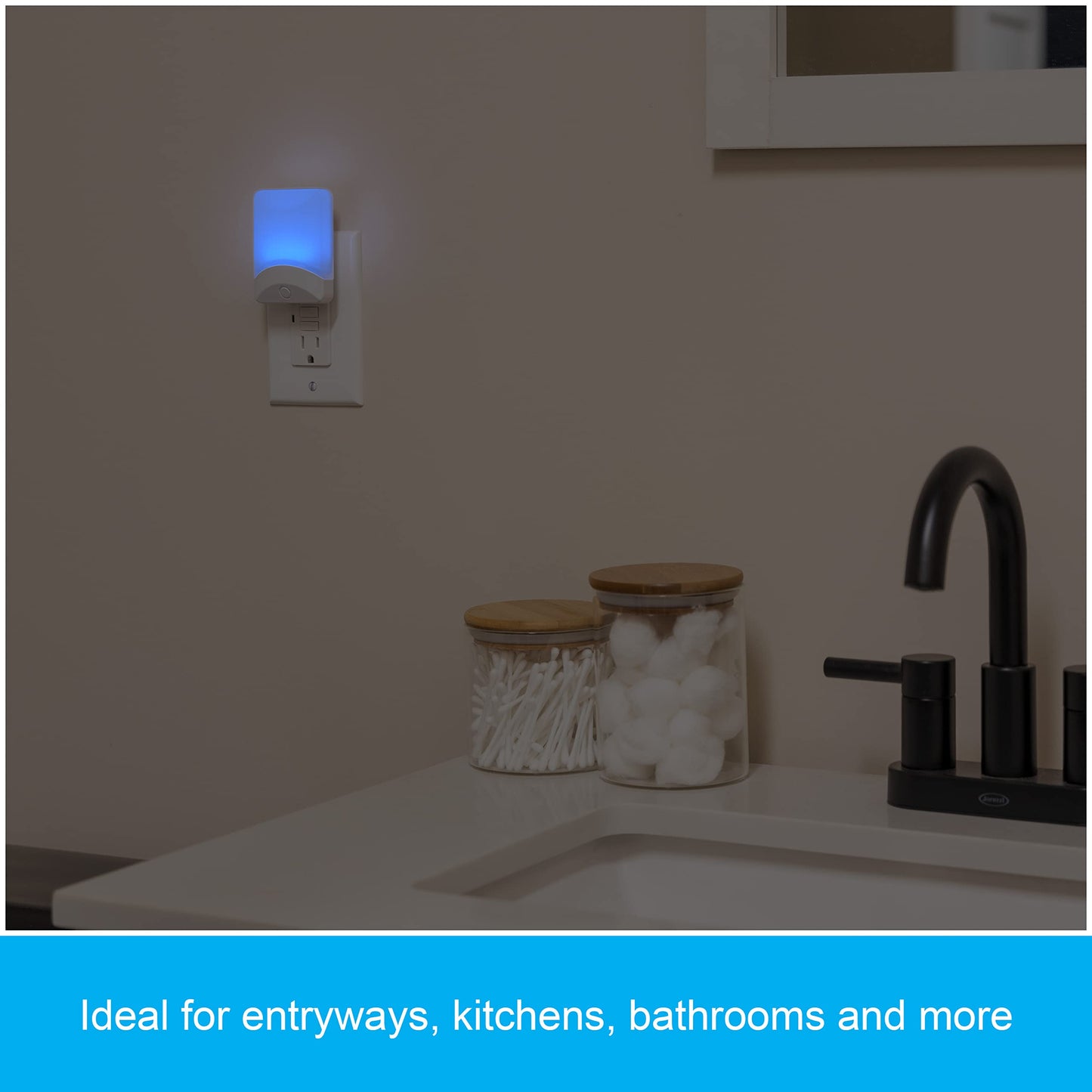 GE LED Night Light with Dusk to Dawn Sensor