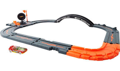 Hot Wheels Toy Car Track Set Pack, 10 Track-Building Parts with City Square, Bridge & 1:64 Scale Vehicle, Connects to Other Tracks