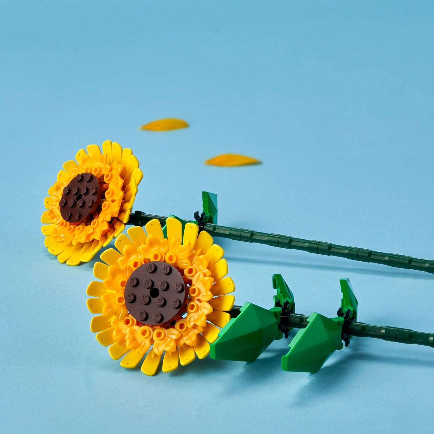 LEGO Sunflowers Building Toy for Home Decor