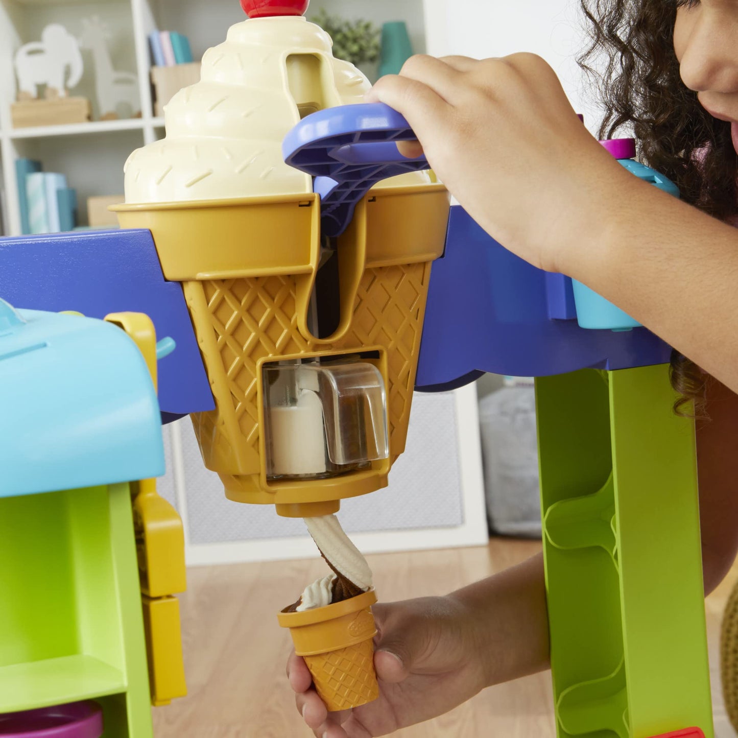 Play-Doh Ice Cream Truck Toy Playset for Kids