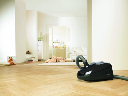 Miele Classic C1 Bagged Canister Vacuum, Grey