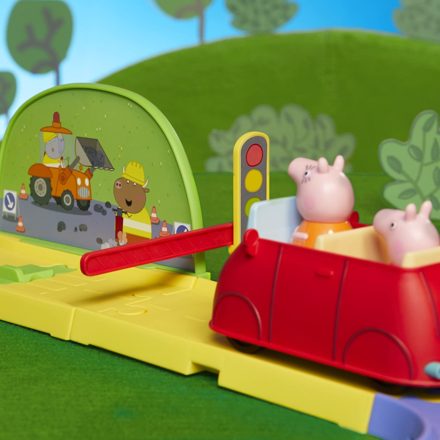 Peppa Pig All Around Peppa’s Town Playset with Car Track, Preschool Toys, Toys for 3 Year Old Girls and Boys and Up