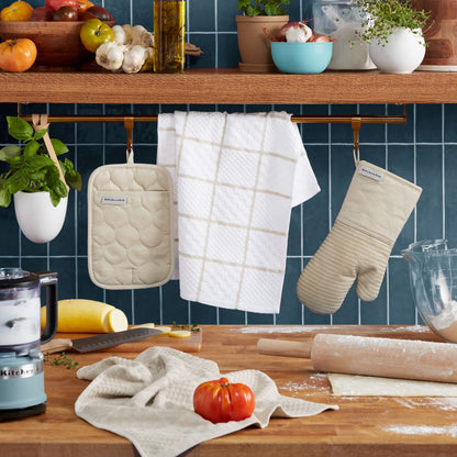 KitchenAid Heat Resistant Oven Mitt & Pot Holder Set