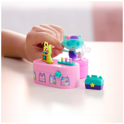 Gabby's Dollhouse Mercat Bobble Figure with Furniture