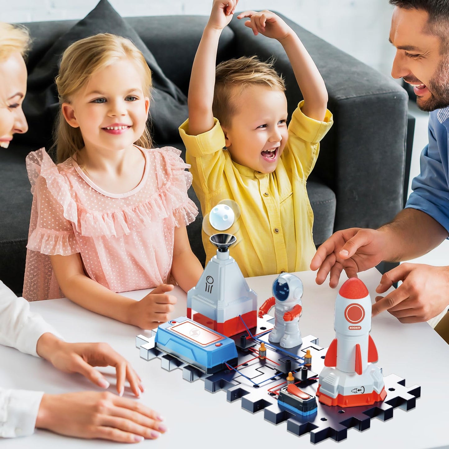 Kids Circuit Board Building Kit by Miantev