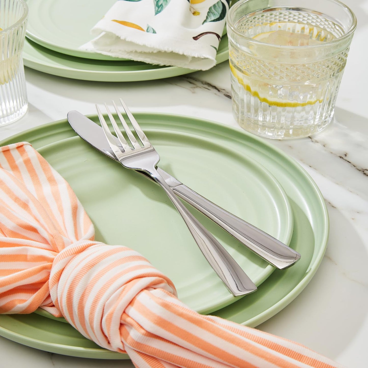 HIKAA 20-Piece Modern Silverware Set for 4