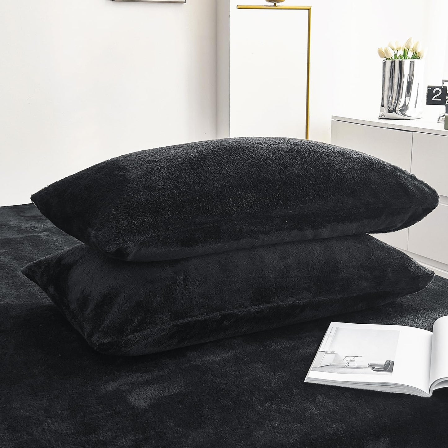 YIYEA Faux Fur Pillow Cases Set of 2