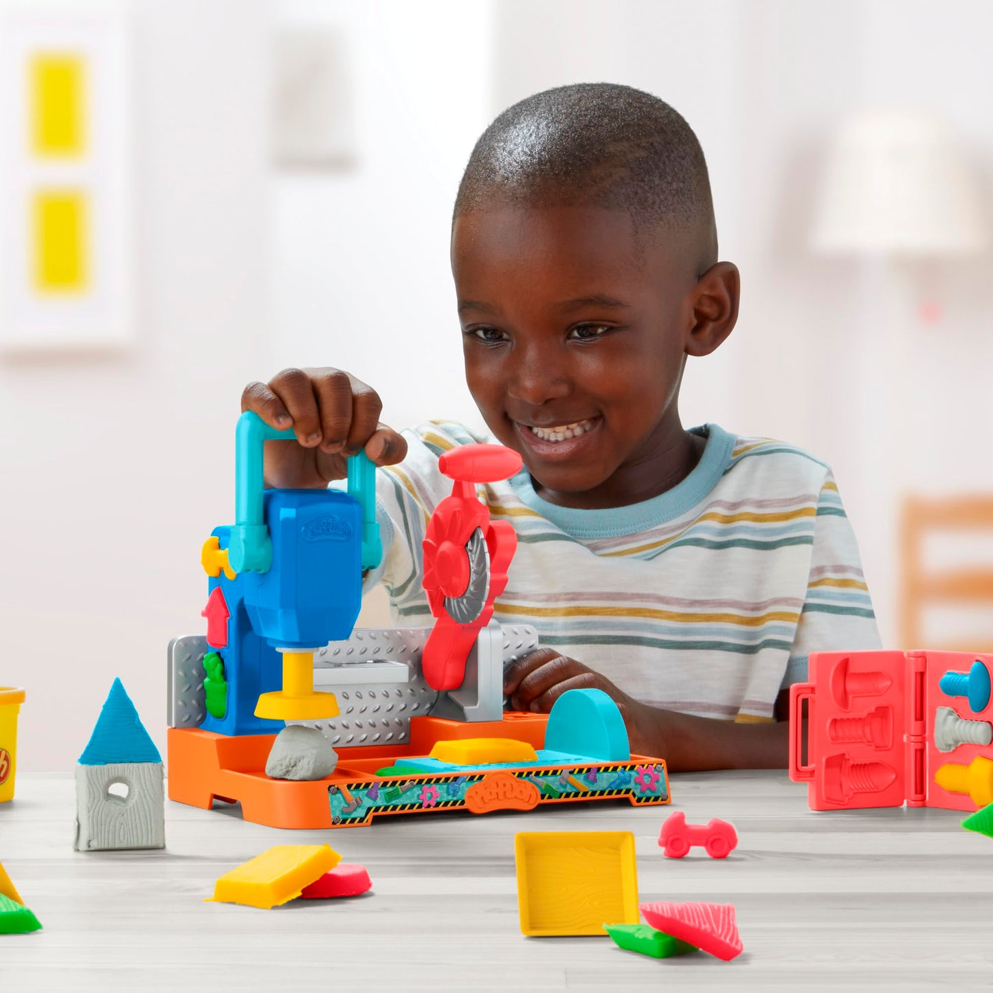 Play-Doh Construction Stamp & Saw Tool Set
