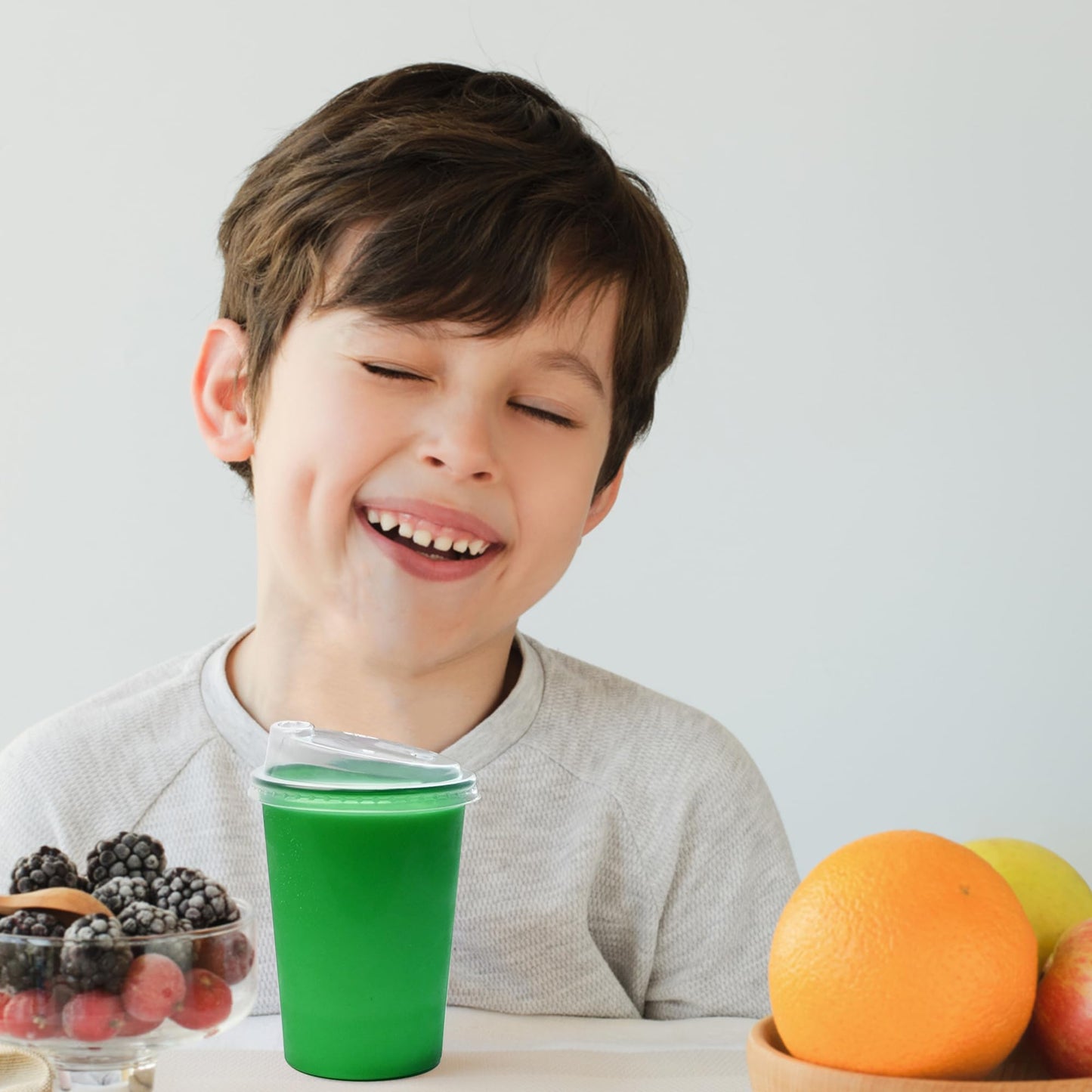 Kids Reusable Plastic Cups with Lids and Straws