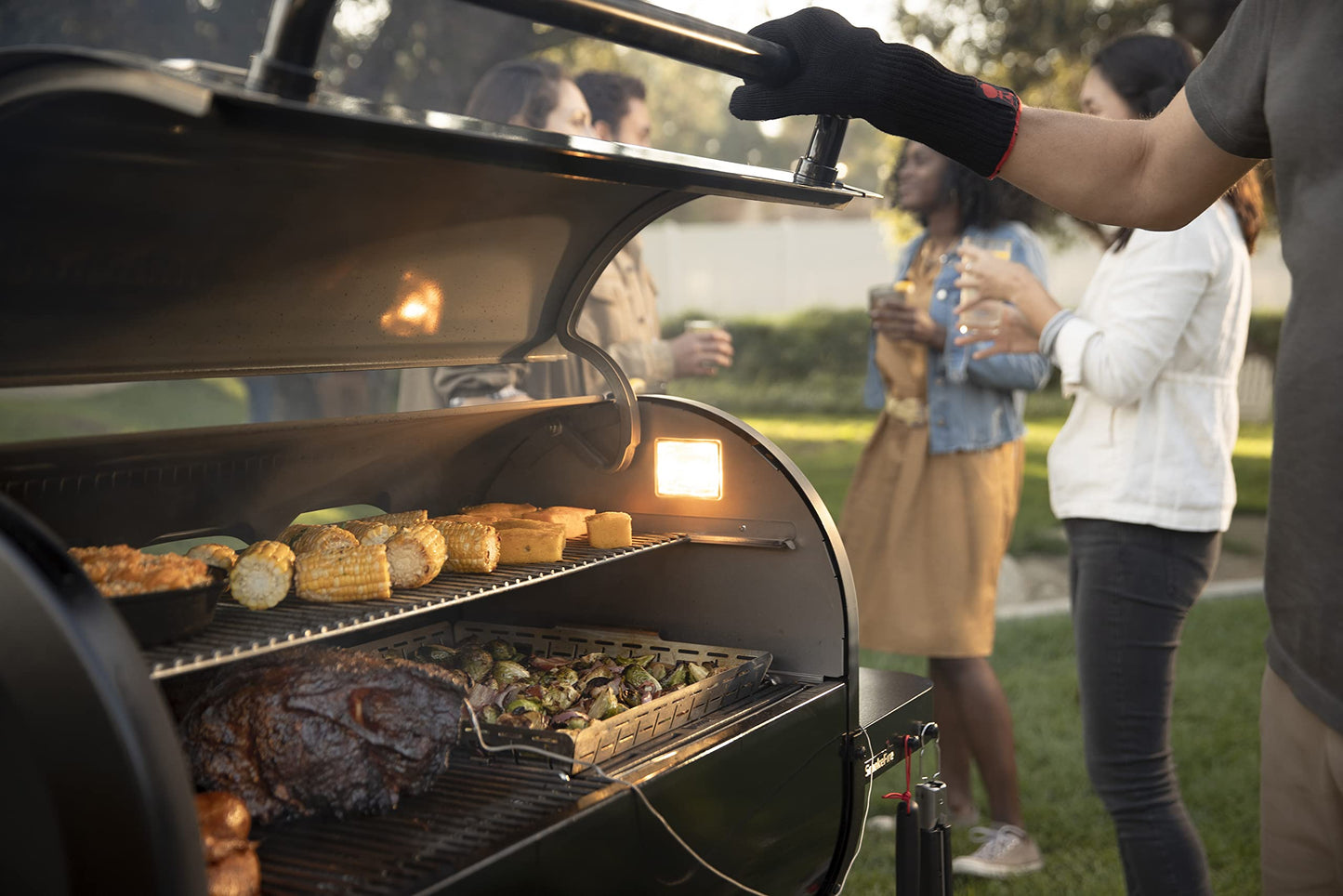 Weber SmokeFire EPX6 Wood Fired Pellet Grill, Stealth Edition Large