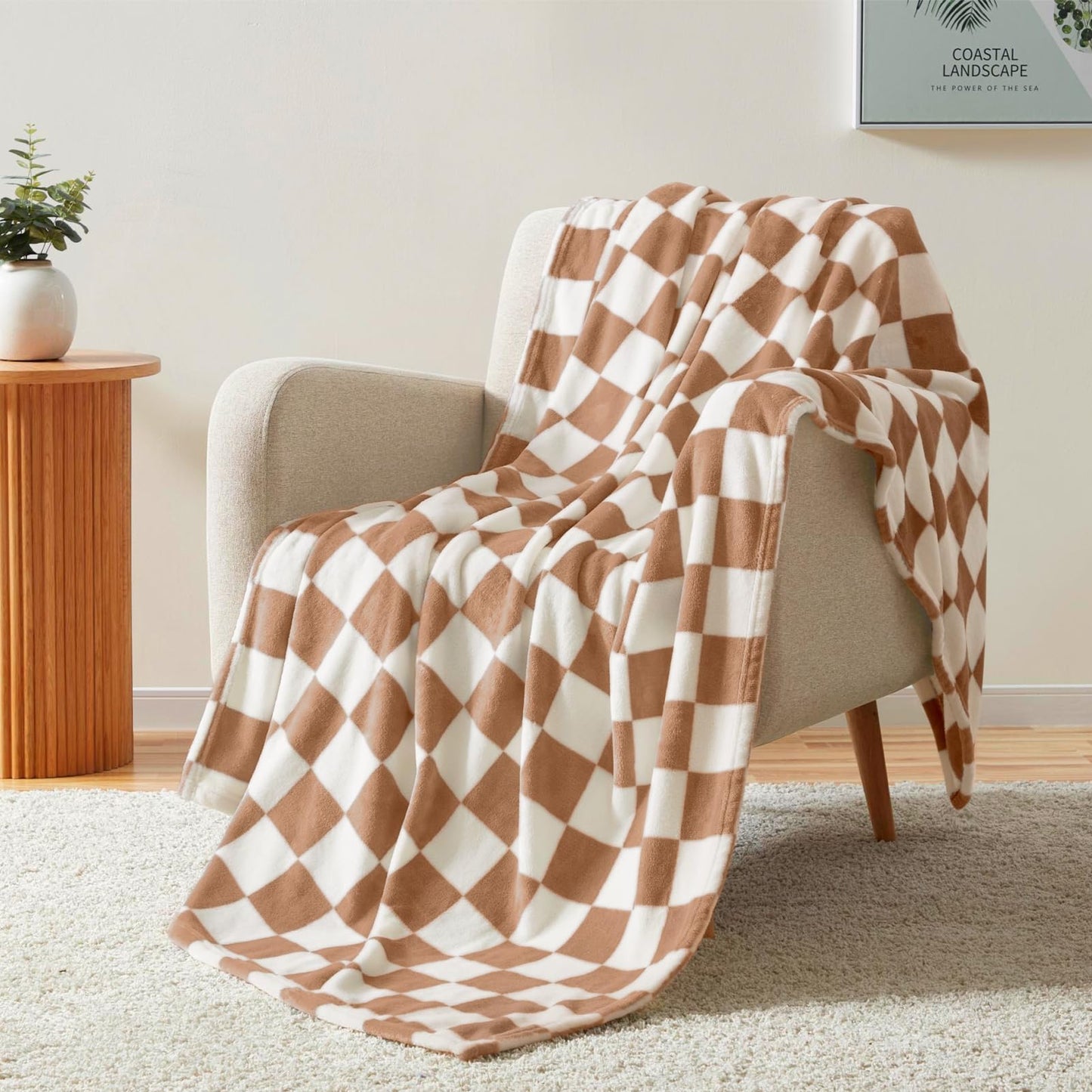 Cozy Fleece Checkered Throw Blanket