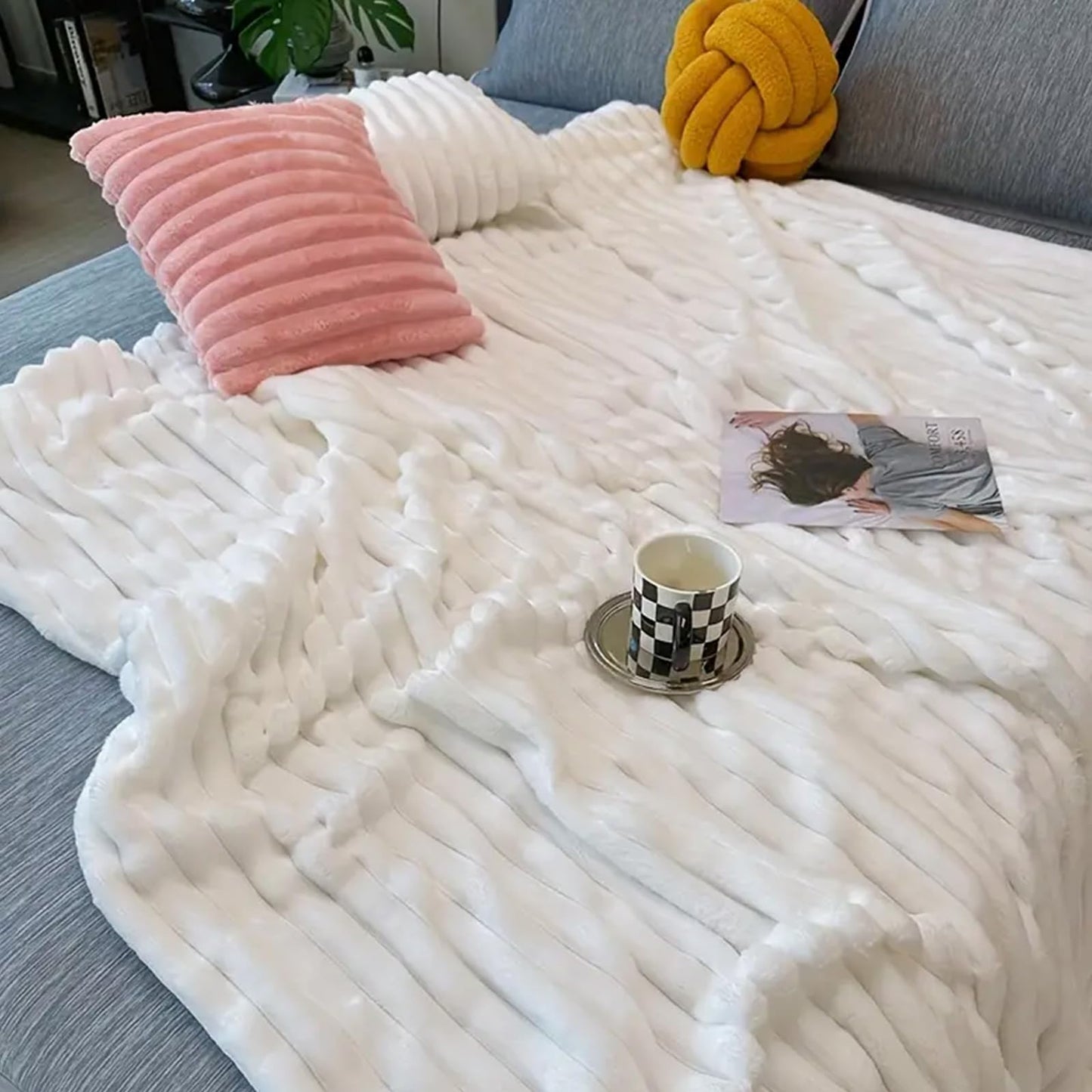 Fuzzy Throw Blanket for Couch Sofa Bed