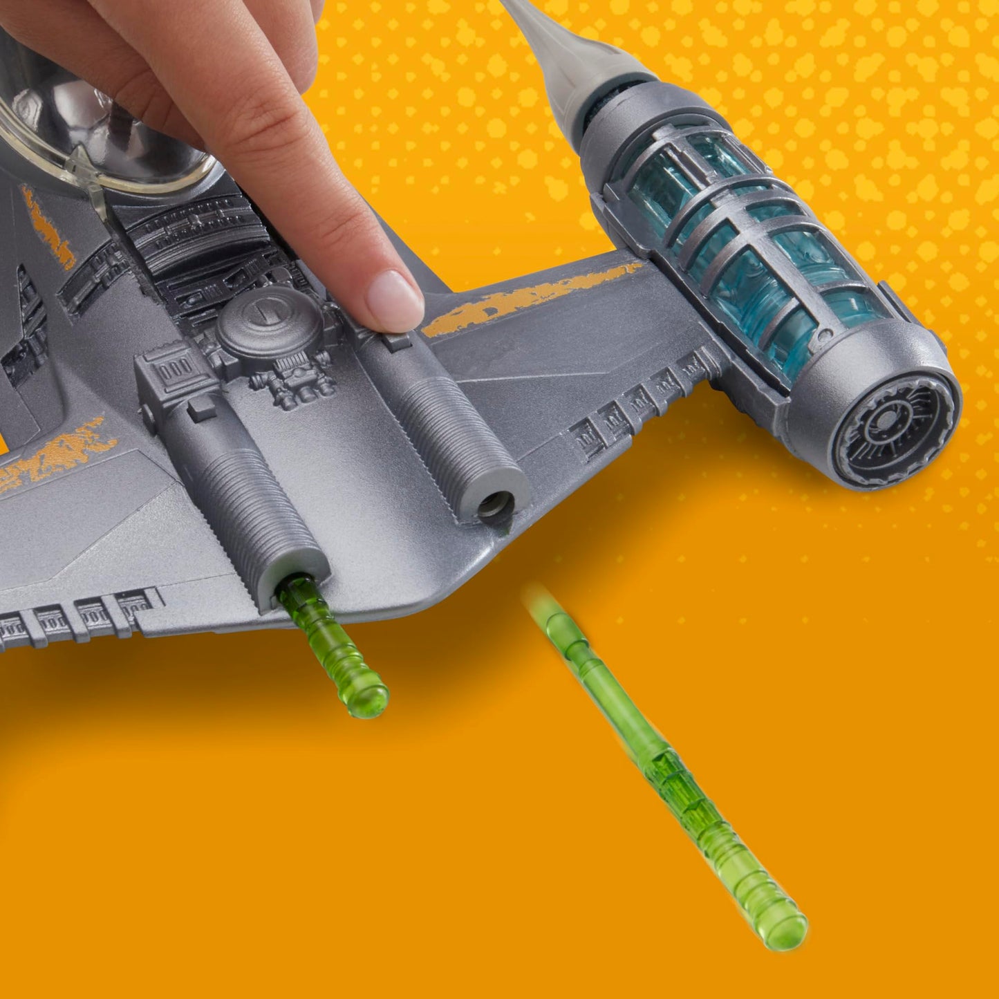 STAR WARS Mandalorian N-1 Starfighter Action Figures