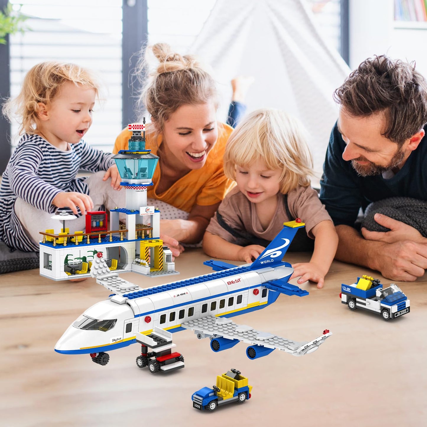 Airport Passenger Terminal Building Set with Planes