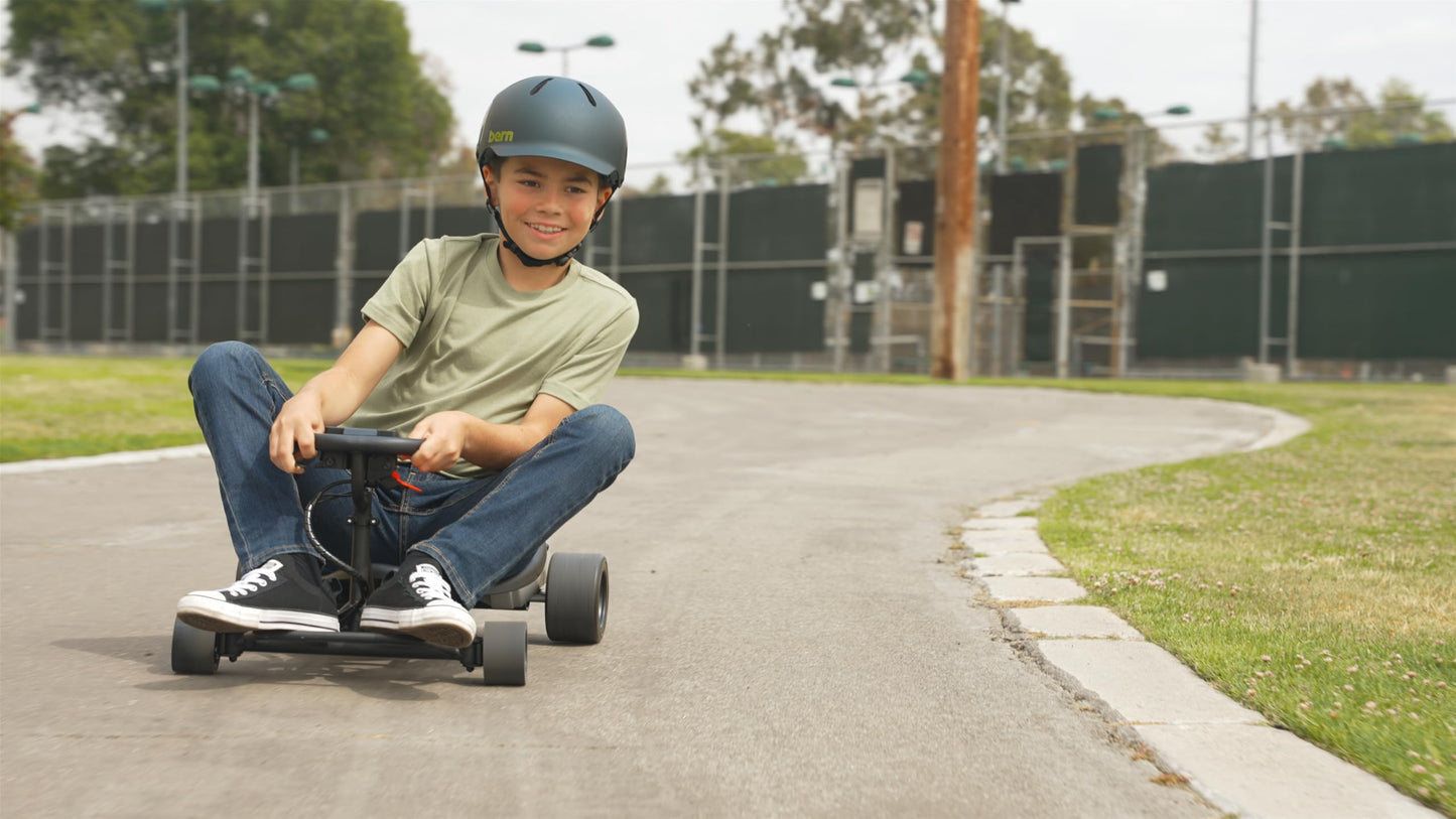 Razor Ground Force Rad Rod – Pocket Go-Kart for Ages 6+, Up to 10 MPH, Up to 40 Minutes of Continuous Use, 150-watt Chain-Driven Motor, 24V Rechargeable Battery