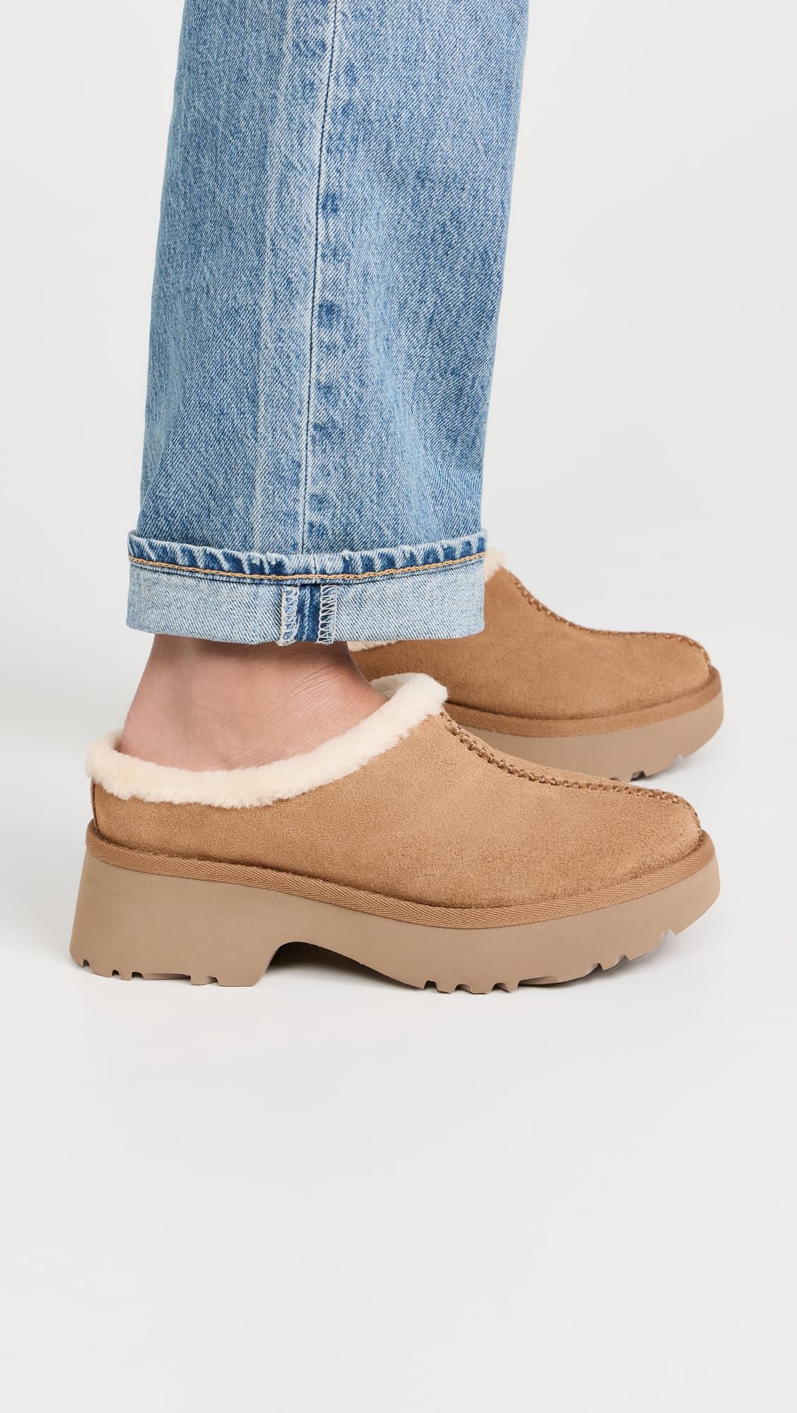 UGG Women's New Heights Cozy Clog, Chestnut, 9