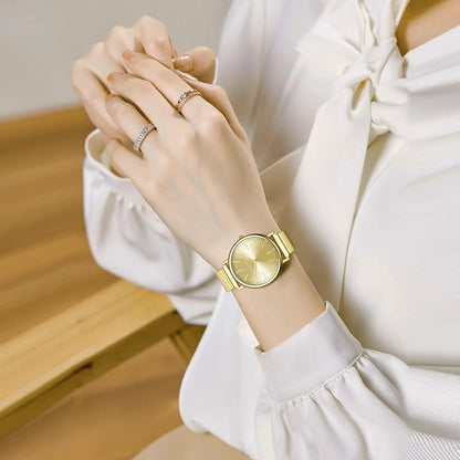 Women’s Analog Watch with Expandable Stainless Steel Strap