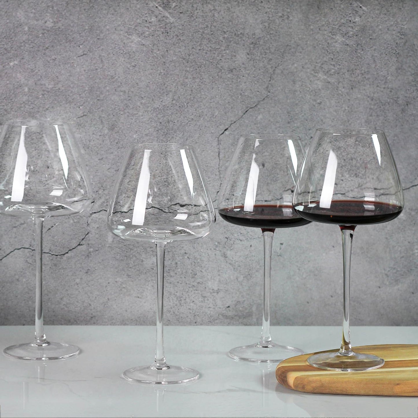 22oz Red and White Wine Glasses Set of 4, Long Stemmed Crystal-clear Drinking Glasses with Unique Concave Base for Better Wine Tasting