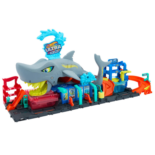 Hot Wheels Shark Car Wash Track Set with Vehicle