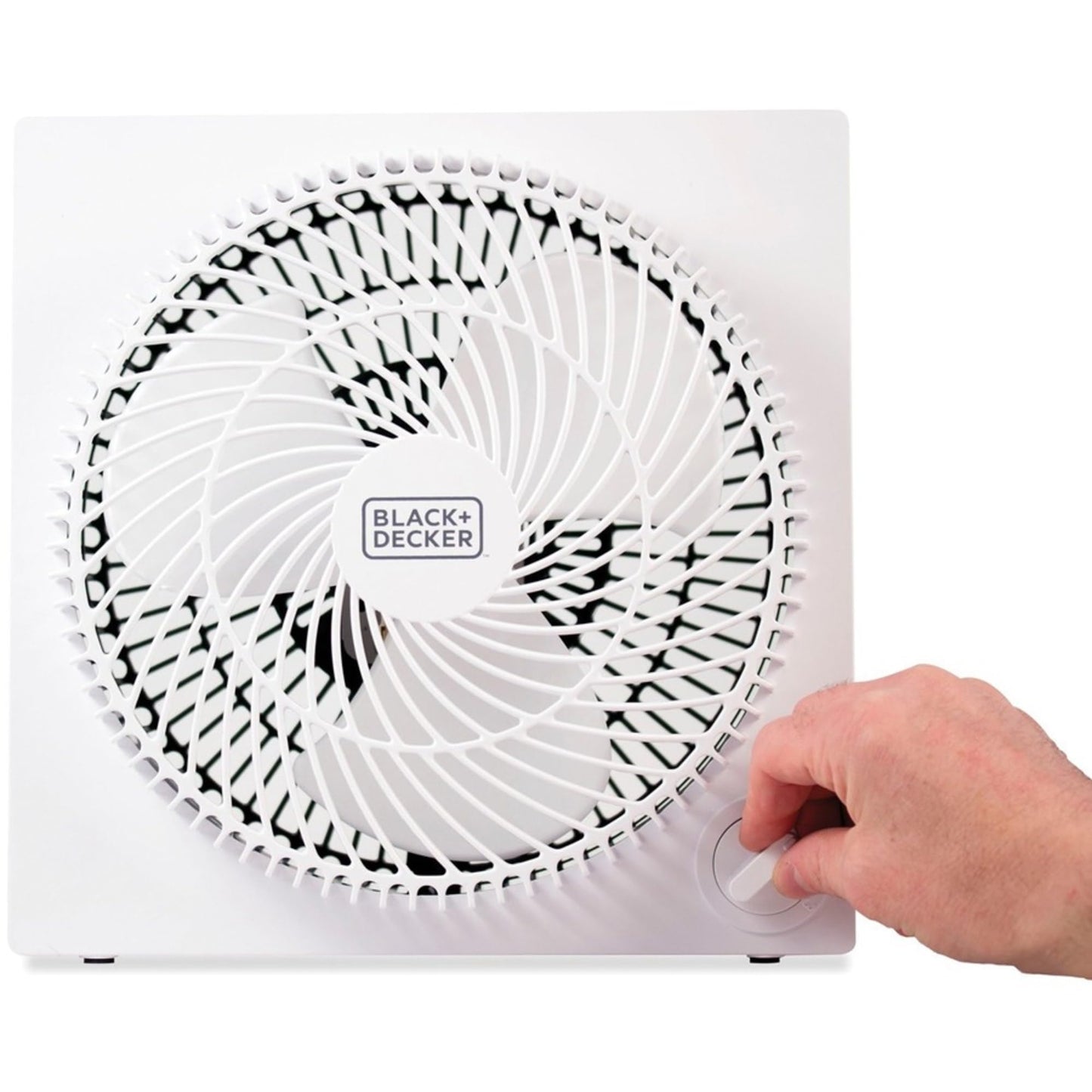 BLACK+DECKER 9-Inch Quiet Tabletop Box Fan