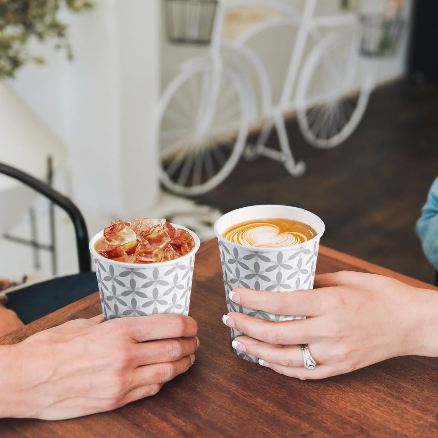 Disposable 12 oz Coffee Cups - 180 Pack