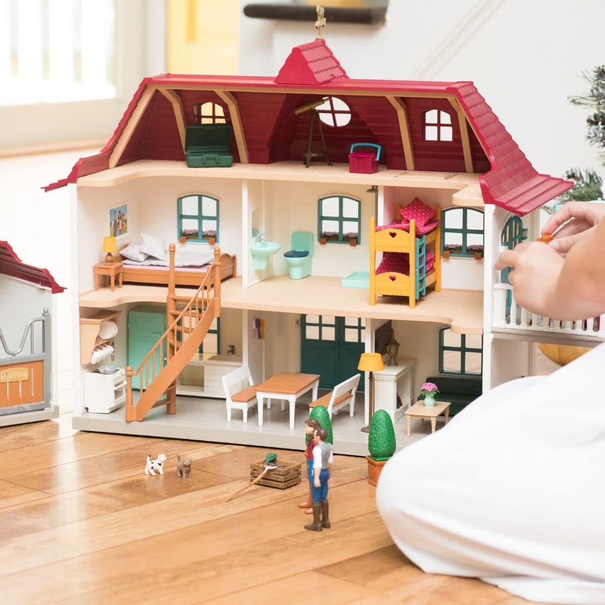 schleich HORSE CLUB — Lakeside Country House and Stable Horse Play Set, 192 Piece Detailed Doll House and Horse Toy Accessories for Girls and Boys Ages 5+