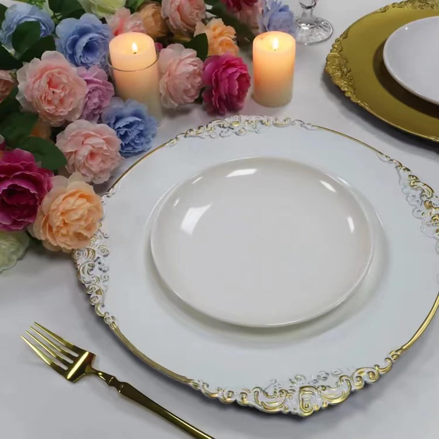 Junnfun White Charger Plates Set of 6,White Chargers for Dinner Plates,Plastic Charger Plates White and Gold Rim Charger Plates,Vintage Plate Chargers for Table Settings,Sturdy and Beautiful