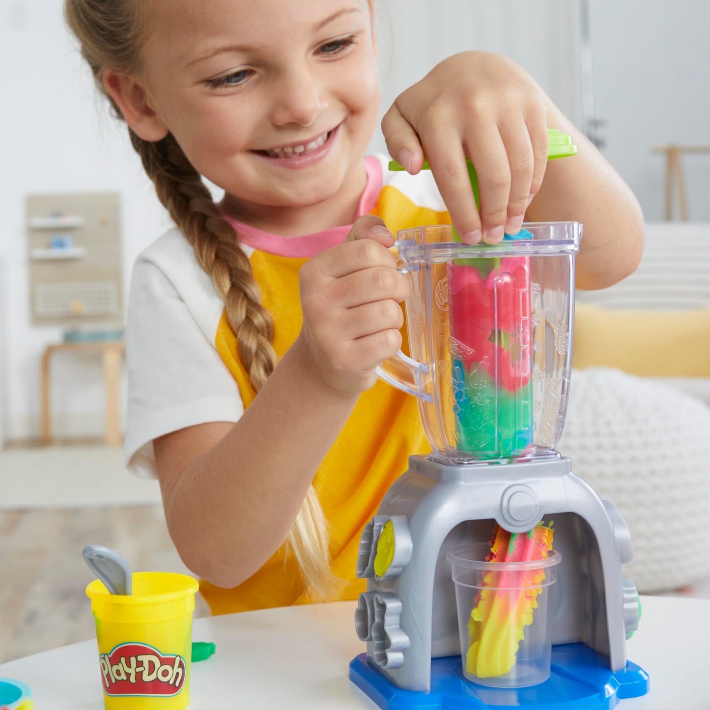 Play-Doh Swirlin' Smoothies Toy Blender Set