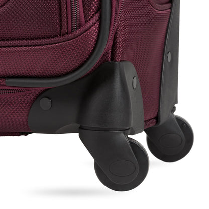 SwissGear Expandable 21-Inch Carry-On Luggage, Merlot