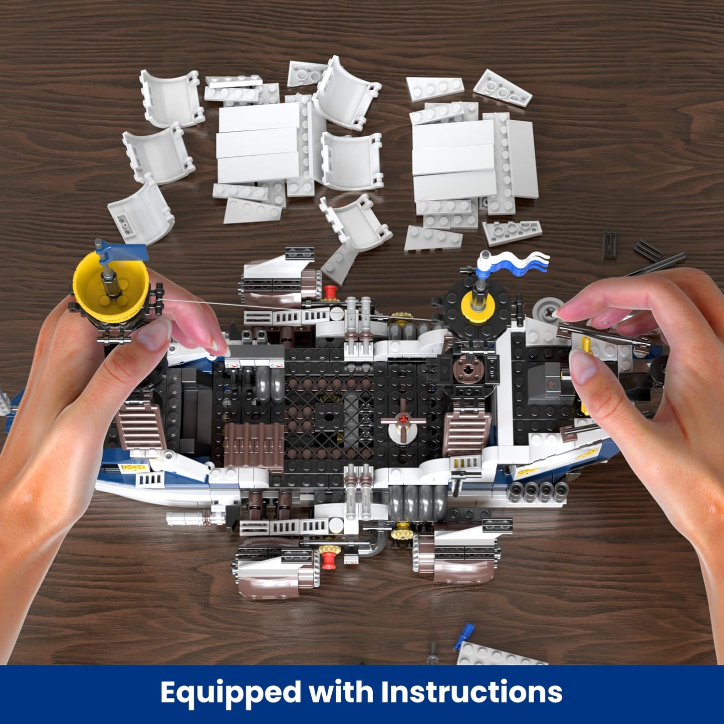Pirate Ship Building Set - 1281 Pieces