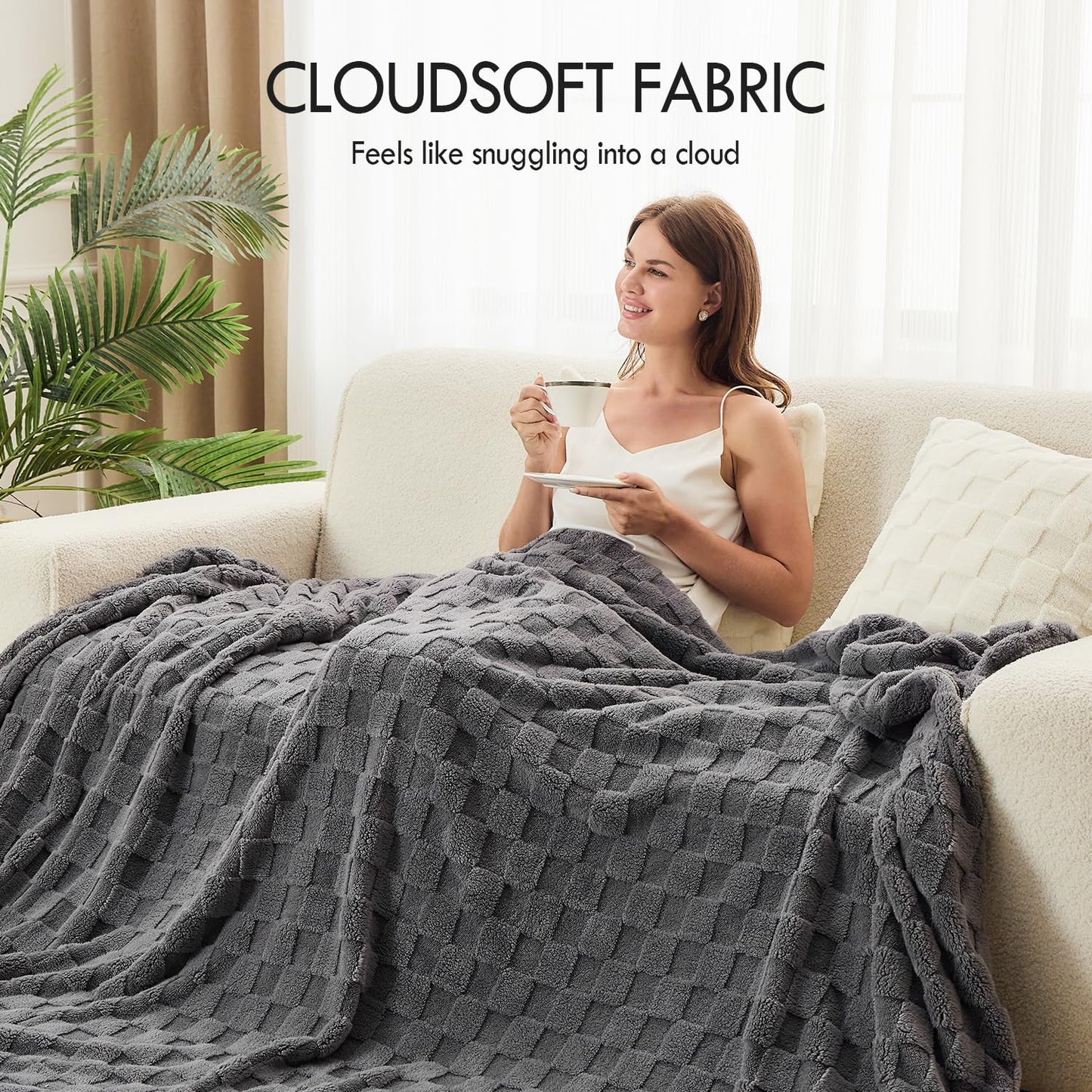Kaisa Soft Throw Blanket, Premium Fleece Blanket for Couch Sofa Bed, Lightweight Plush Cozy Warm 3D Checkered Blanket for All Season Use, Fluffy Cute Blankets for Women, 50"x60", Gray